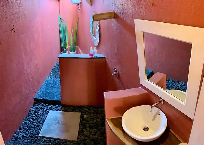 Pinkcoco - Constant Surprises & For Cool Adults Only فندق